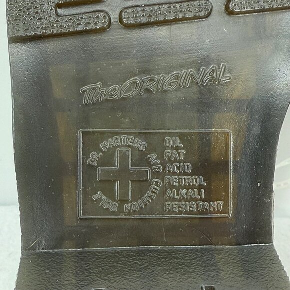 Dr. Martens Womens Lace-up 1461 Beige Suede Oxford Shoes Size Women-5 Men-4 NWOB - Picture 12 of 12